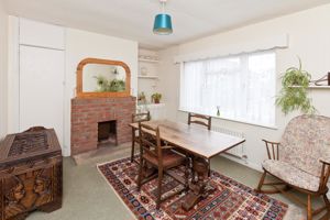 Dining Room- click for photo gallery
